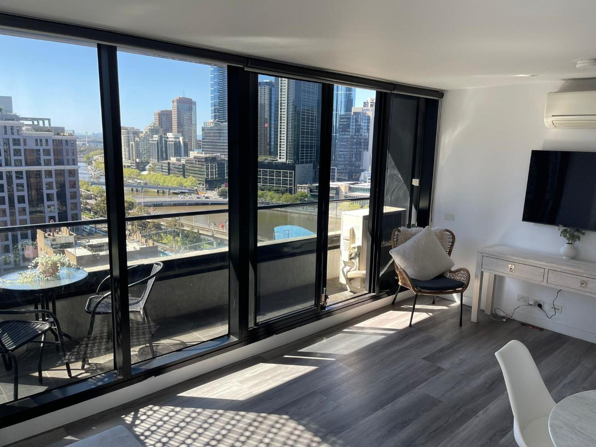 Riverview Suites By Edgetrip Melbourne Exterior foto